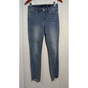 Lucky Brand Womens Jeans Size 427 High‎ Rise Raw Hem Denim Light Wash